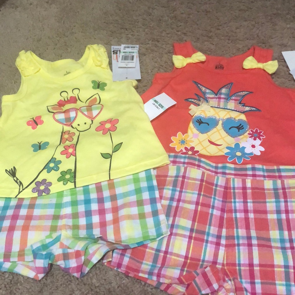 2 2 Piece Set